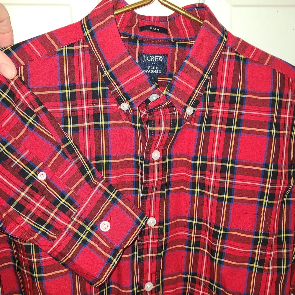 J Crew Men Plaid  NWOT Size Med Slim Fit Flex Wash Cotton Button Up Red Tartan